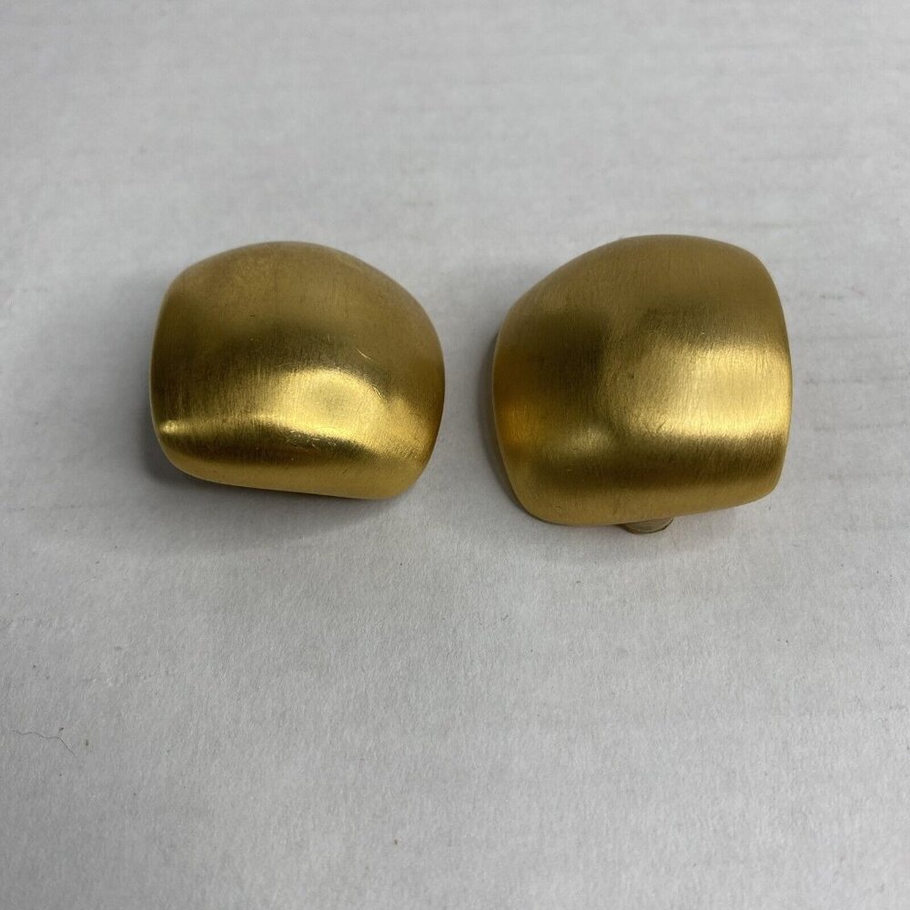 Vintage Clara Studio Inc Chunky Gold Tone Large Clip On Earrings Signed